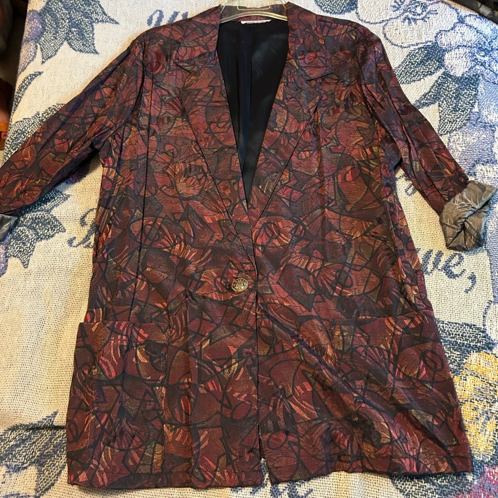 Vintage Abstract Blazer in Red and Black